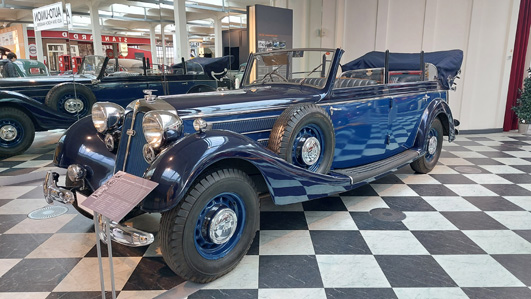 Ausgestellter Horch 951 A, Pullmann-Cabriolet 1937 im August-Horch-Museum Zwickau