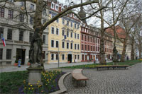 auptstraße mit originalen Barockskulpturen (zur Zeit eingelagert im Lapidarium)